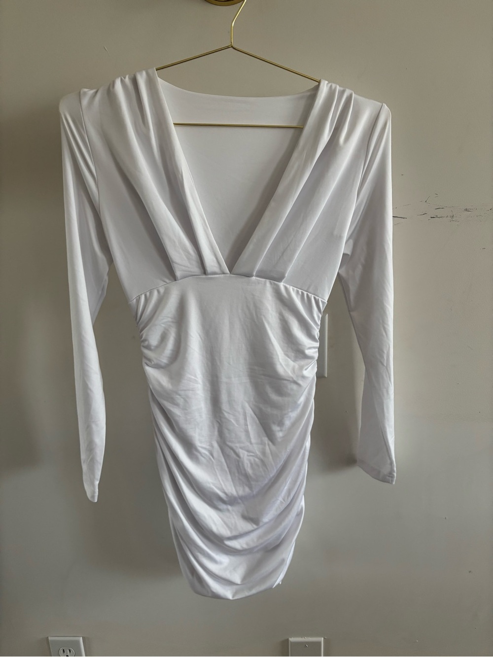 White Long Sleeve Ruched Bodycon Mini Dress Deep V Neck Medium Approx